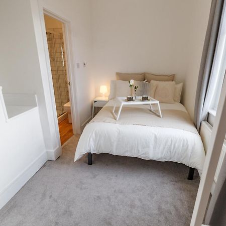 Sapphire Home Stay Liverpool Kültér fotó