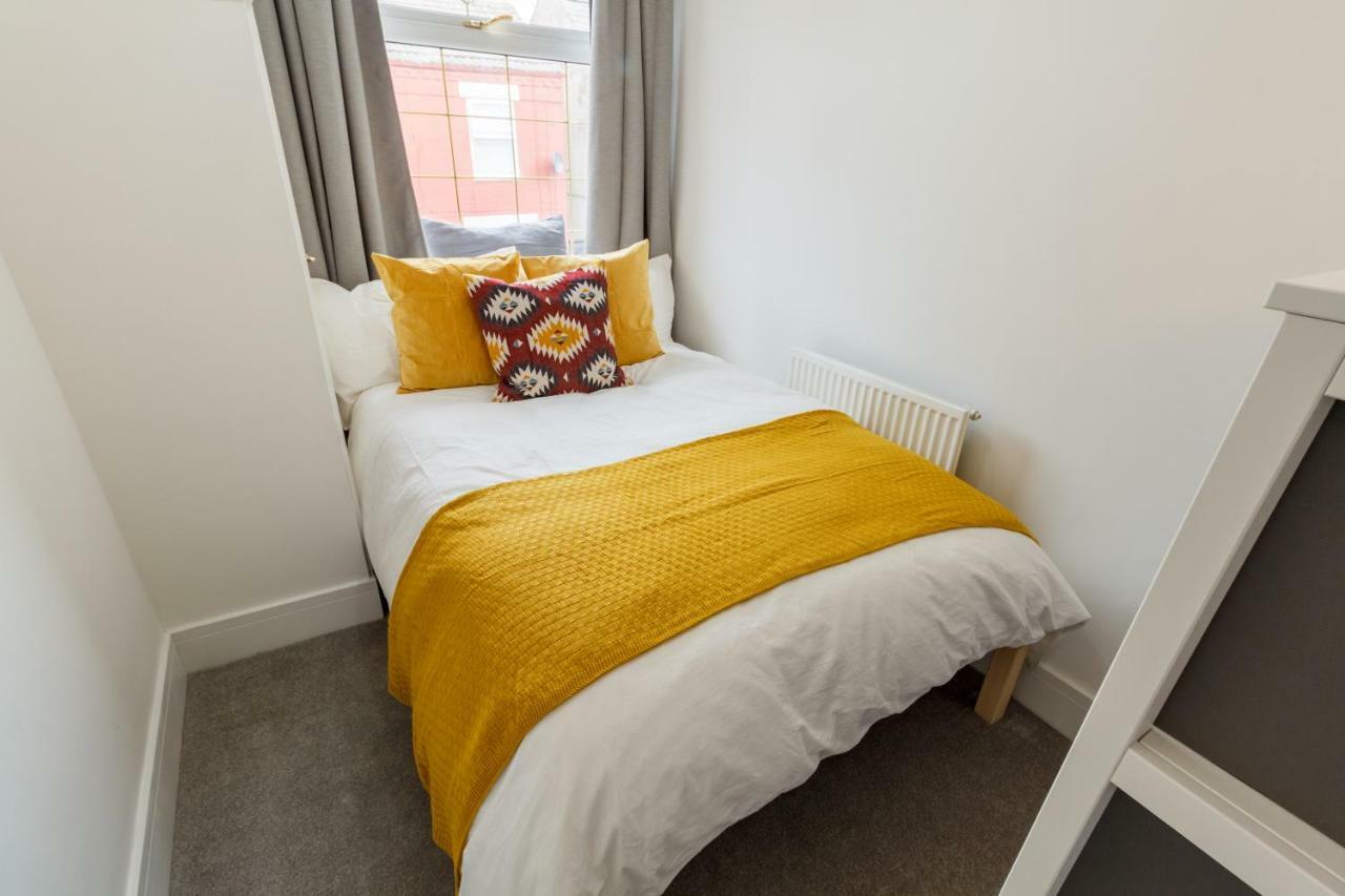 Sapphire Home Stay Liverpool Kültér fotó